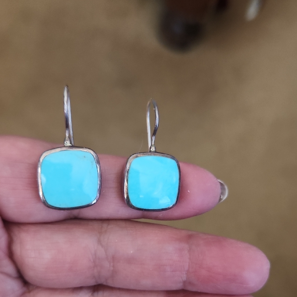 Sterling Silver And Turquoise Dangle Earrimgs